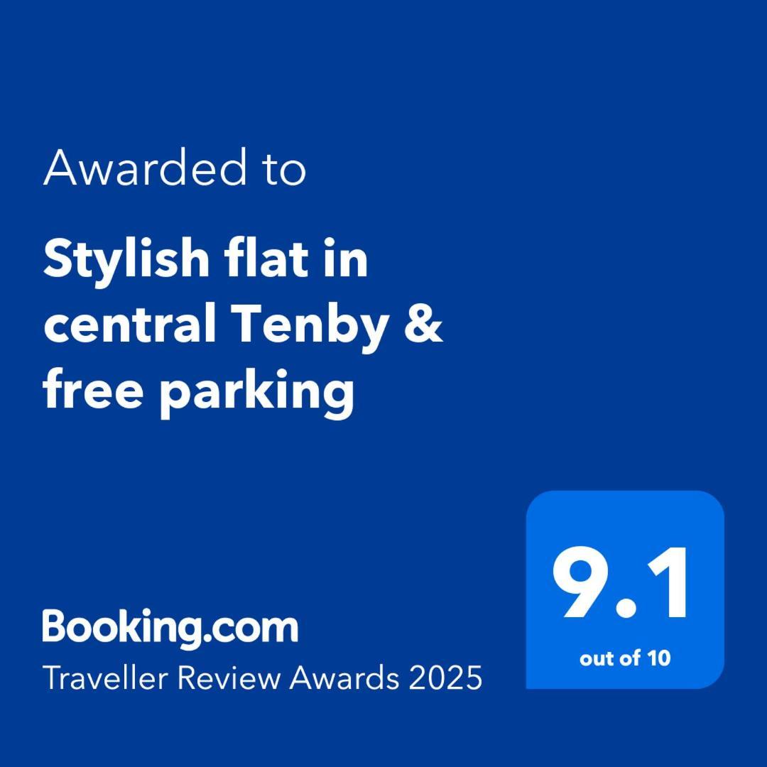 Stylish Flat In Central Tenby & Free Parking Экстерьер фото